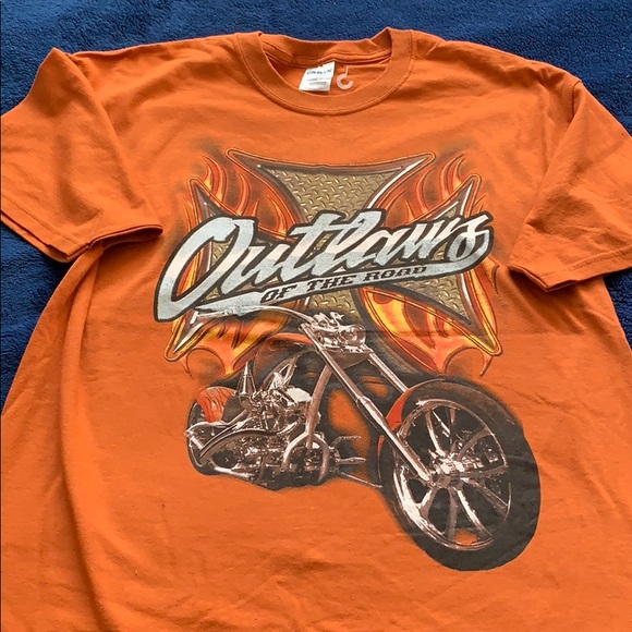 Gildan Other - Tee shirt